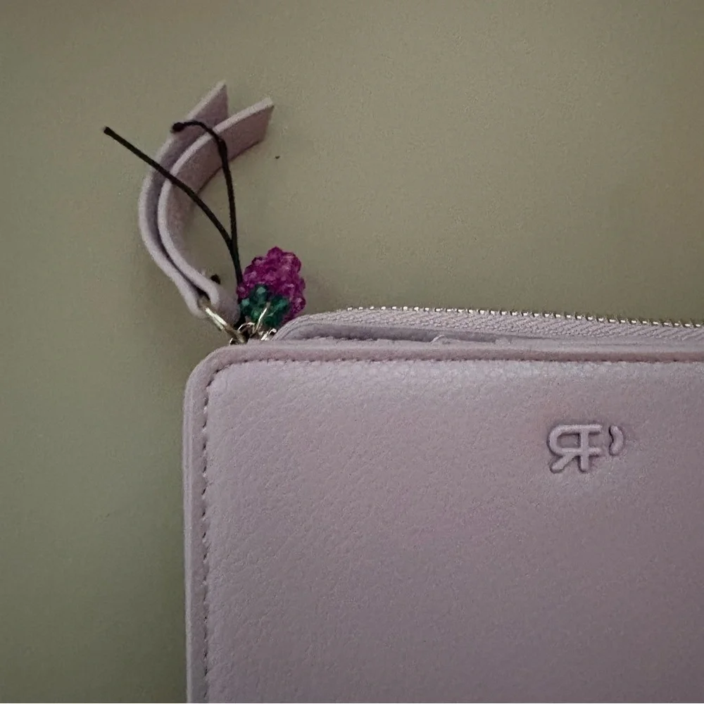 NWT Parfois wallet in lavender - Picture 3 of 13